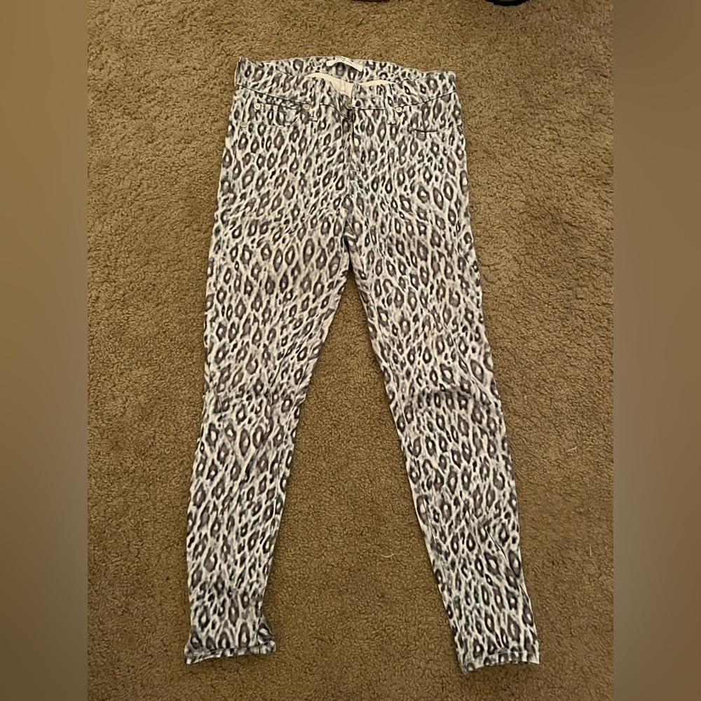 Blue cheetah mid rise jeans